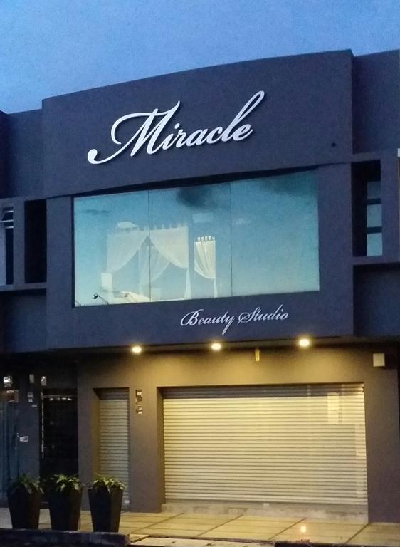 Miracle Suite Ipoh Ngoại thất bức ảnh